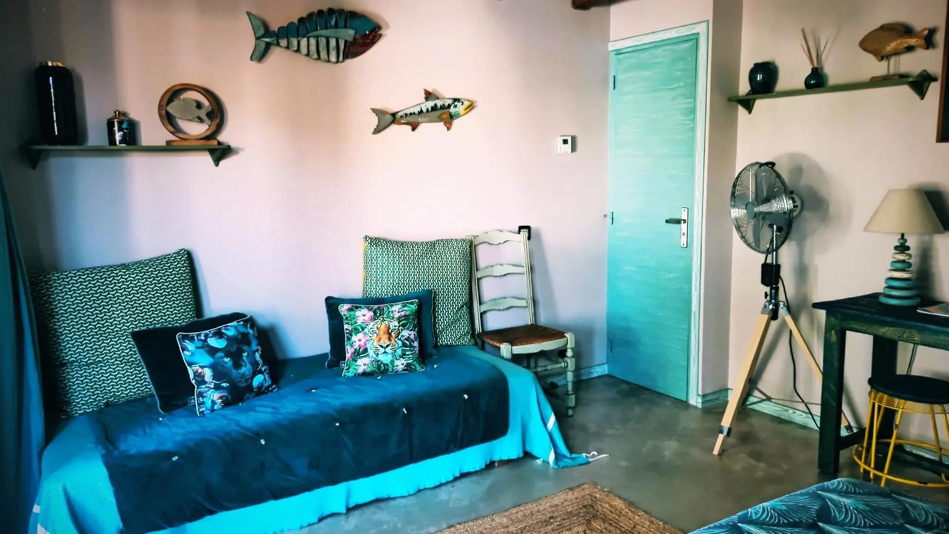 Bed & Breakfast O Reves Ailleurs Bed and Breakfast Saint-Cyr-sur-Mer